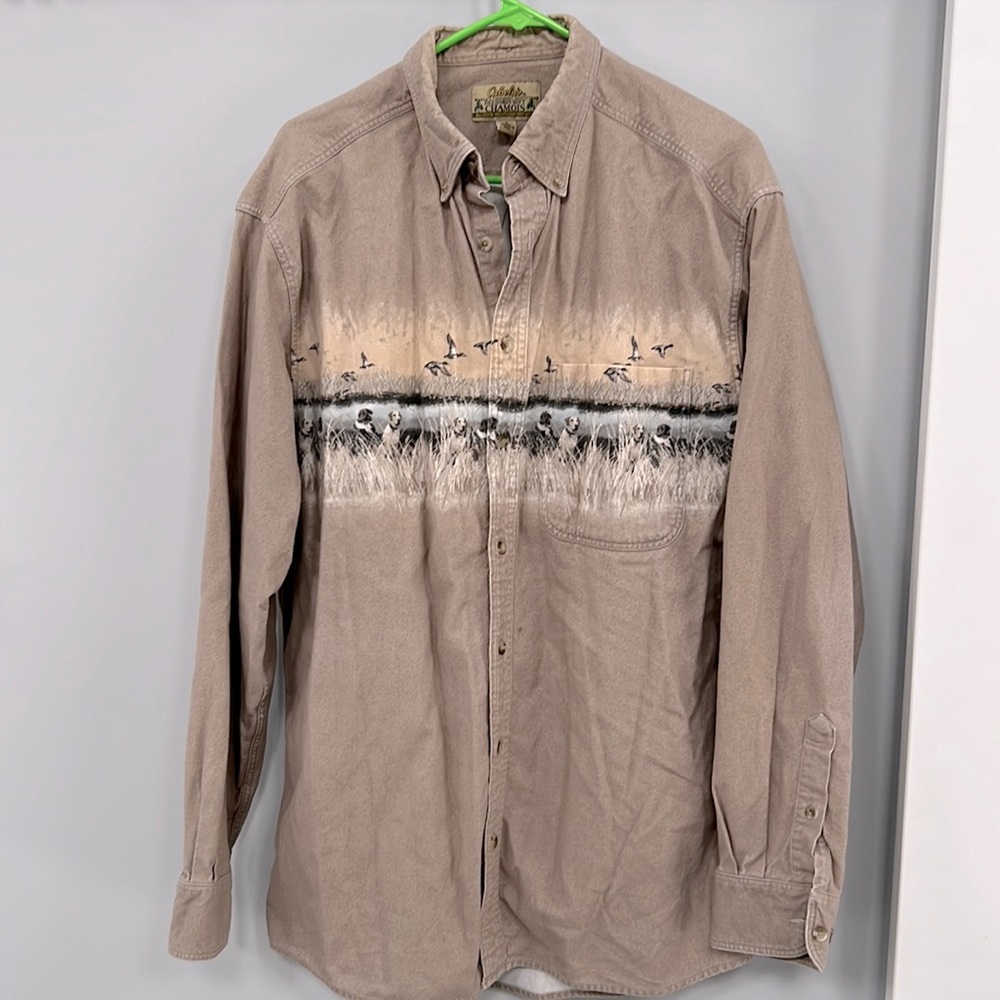 Cabela’s men’s button-down size large